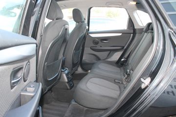 BMW 220 - 8