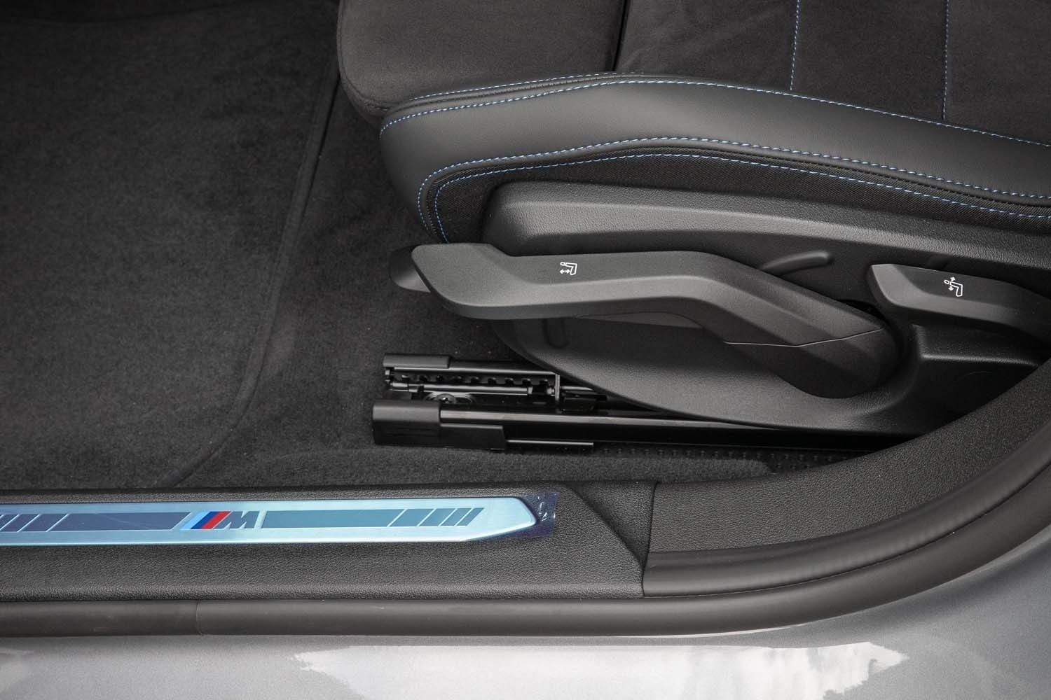 BMW 120 - Bild 11