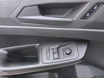 Volkswagen Caddy - 10