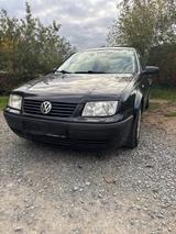 Volkswagen Bora 1.4 Edition KLIMAAUTO/ ... - gebrauchte VW Bora aus dem Jahr 2000