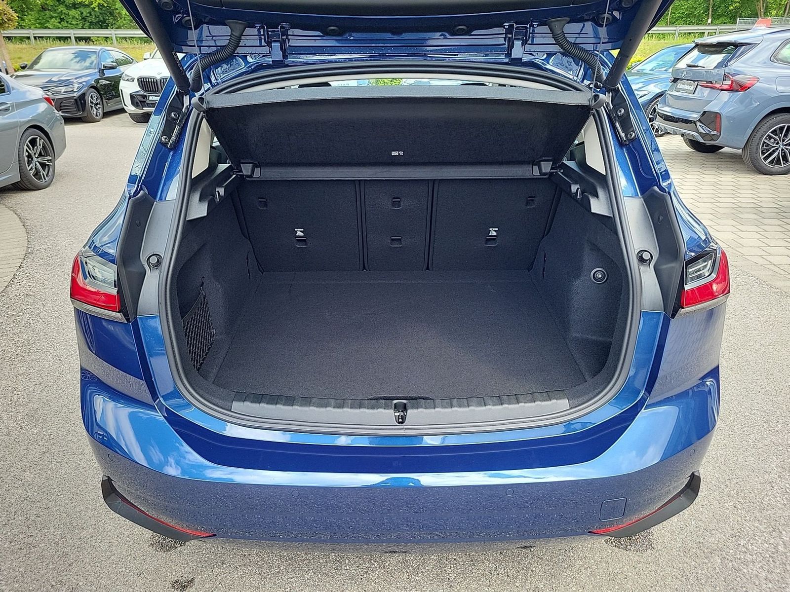 BMW 220 Active Tourer - Bild 11