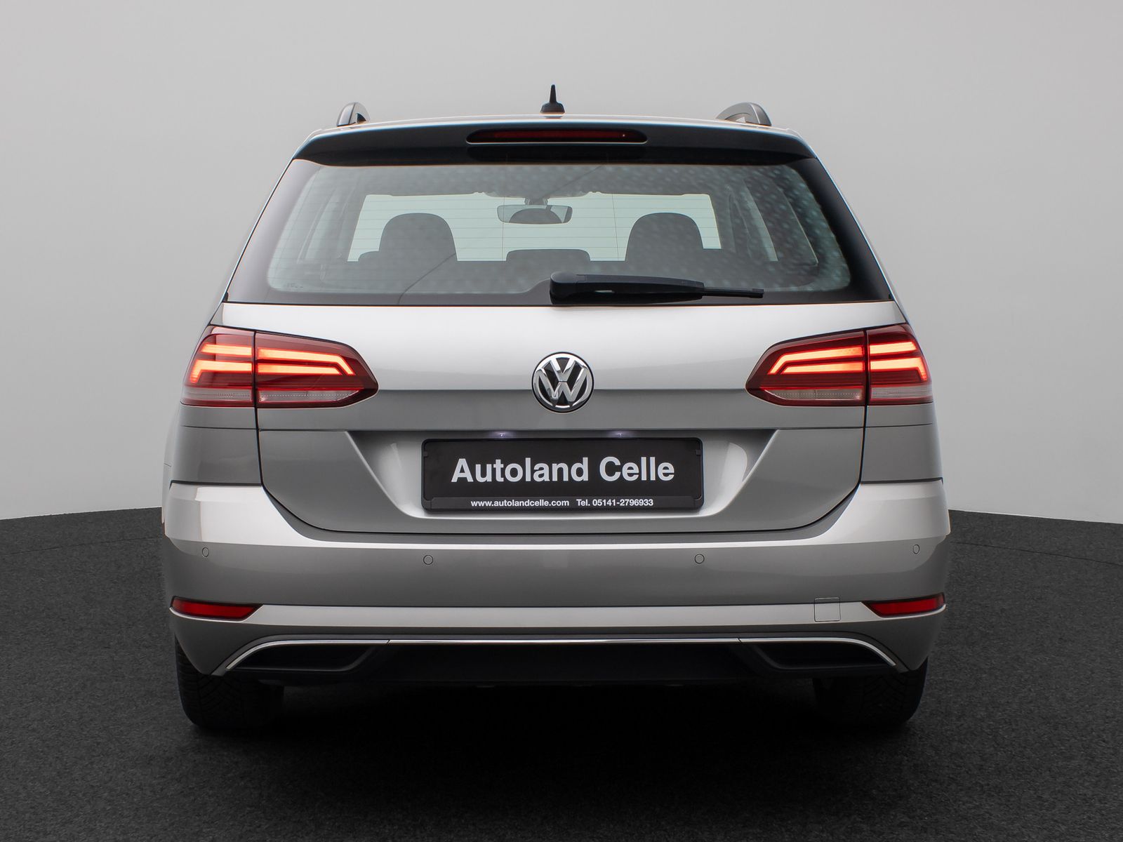Fahrzeugabbildung Volkswagen Golf VII Variant Comfortline Navi PDC Standheiz
