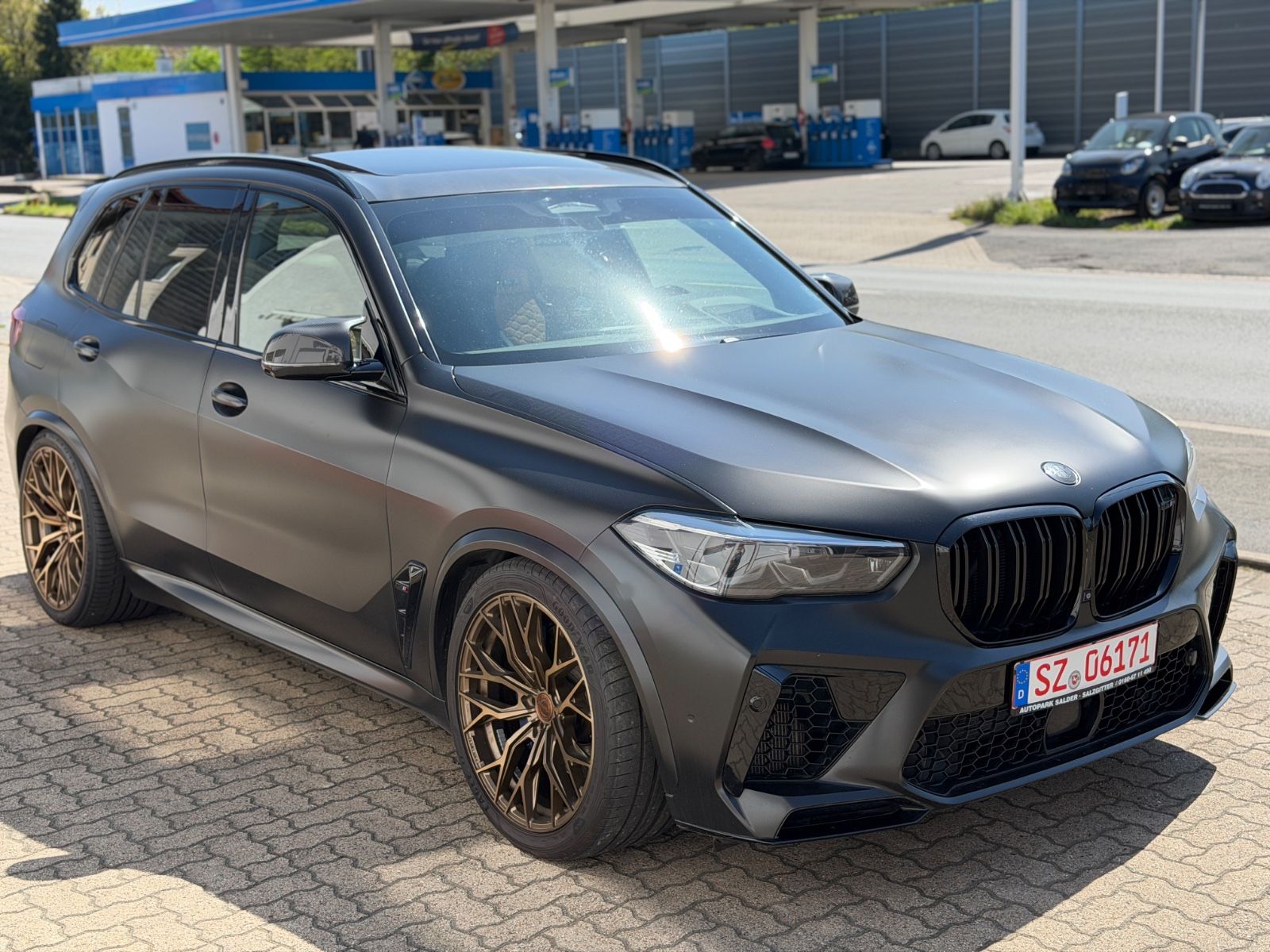 BMW X5 M Competition Akrapovic Paket SKY W&S PANO foto 4