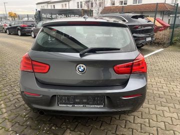 Bild 5 BMW 118 i Advantage 8- fach bereift