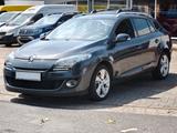Renault Megane III Grandtour Dynamique - Renault Megane aus 2012 mit Benzin-Antrieb: Kombi