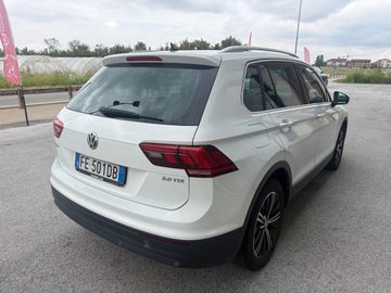 Volkswagen Tiguan - 3