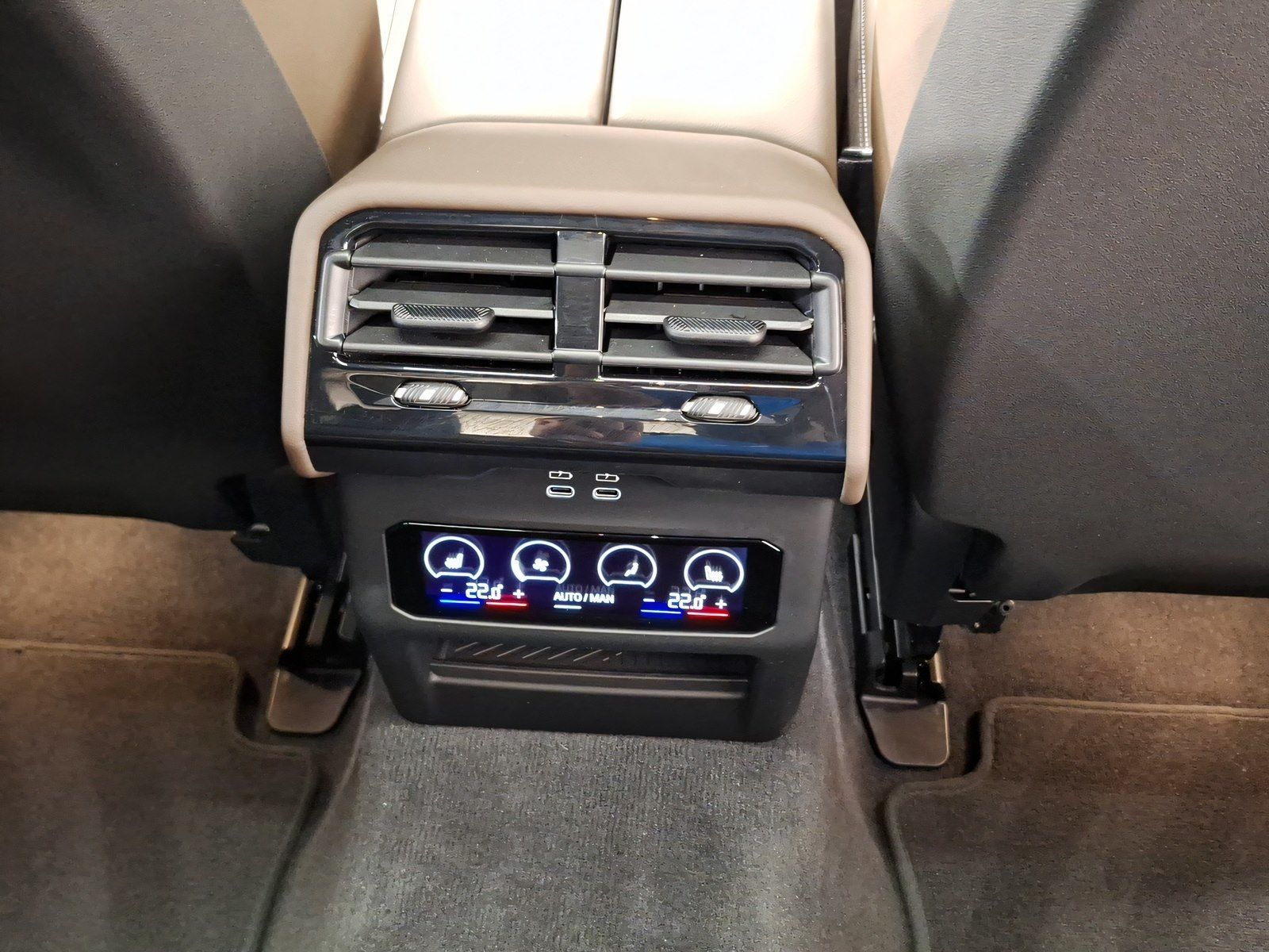 BMW i5 - Bild 17