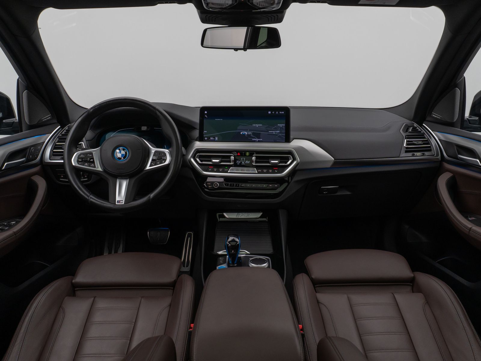 Fahrzeugabbildung BMW iX3 M Sport Impressive Panorama 360°HUD DAB H/K