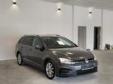 Volkswagen Golf VII Variant R-Line*Massage.*Navi*ACC*AHK - Gebrauchtwagen in Aalen