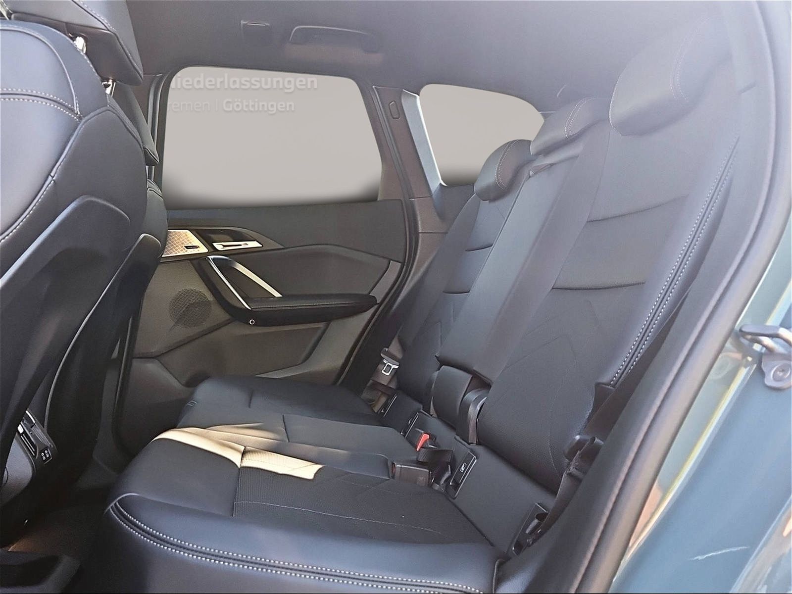 BMW iX1 - Bild 9
