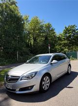 Opel Insignia Sports Tourer 2015 - Opel Insignia in Freiburg
