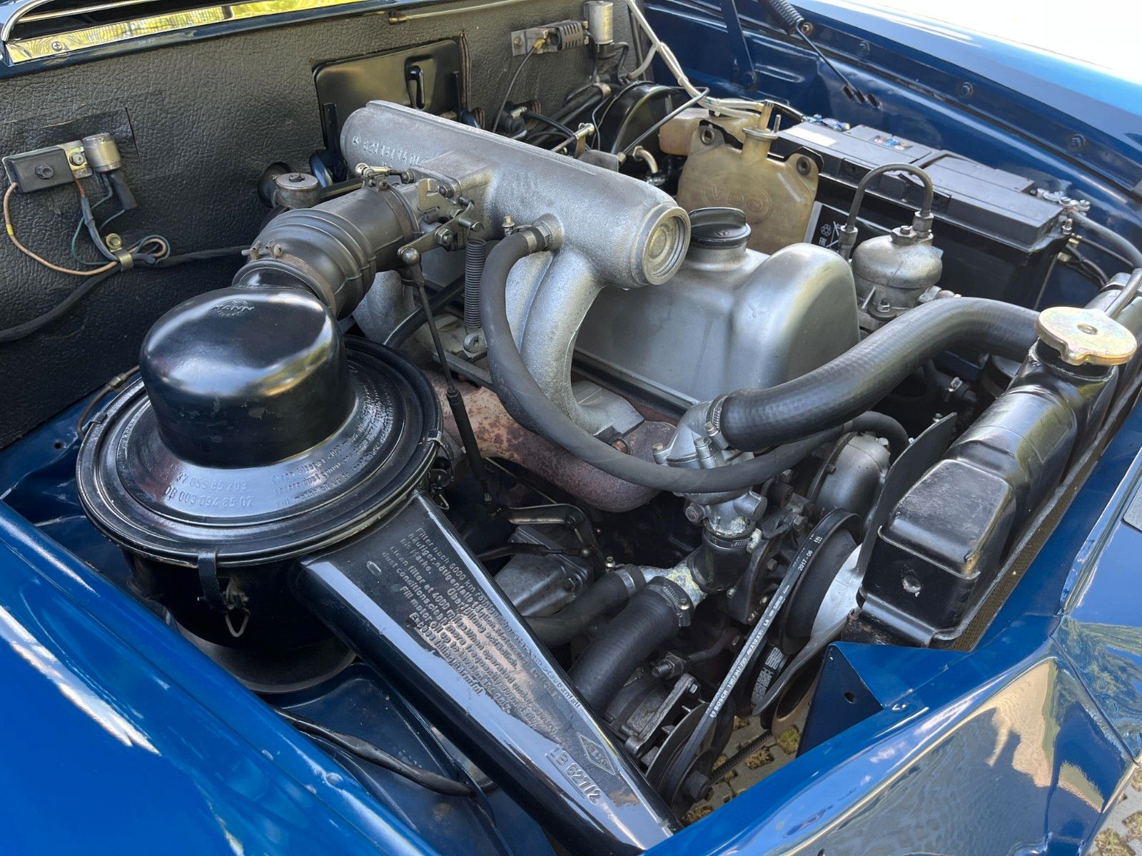 Fahrzeugabbildung Mercedes-Benz 190 Dc