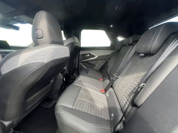 Peugeot 3008 GT 1.2 145 Hybrid Kam.+KeyLess+Navi+SHZ+ACC