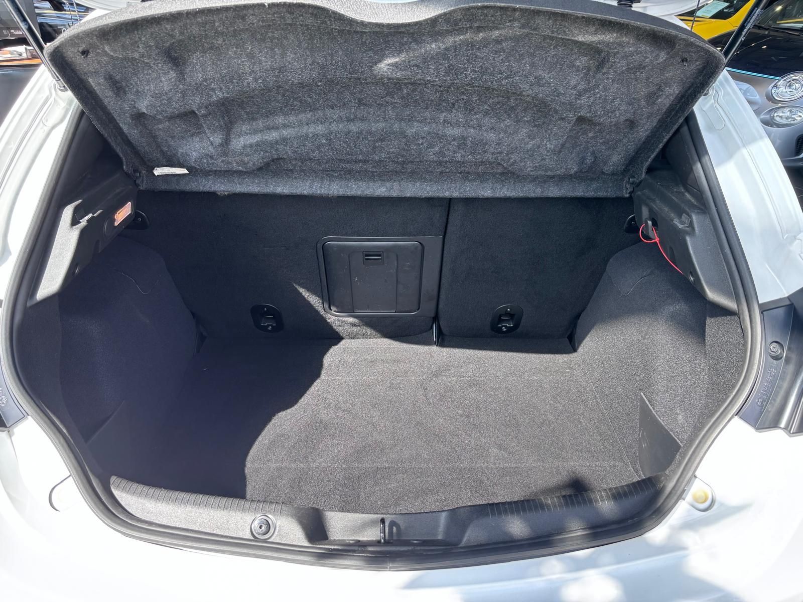 Fahrzeugabbildung Alfa Romeo Giulietta Sport Leder XENON NAVI GSD