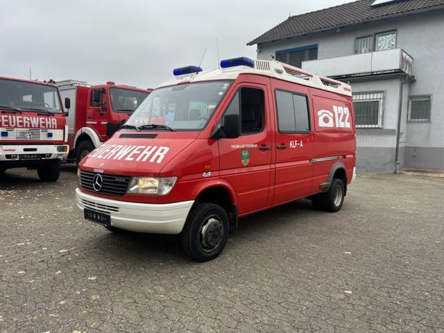 Mercedes-Benz Sprinter 312D/412D 4x4 Feuerwehr Offroad