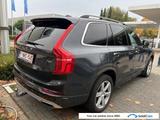 Volvo XC 90 2.0 T6 PHEV 4WD 7PL Aut. Pano LED-Xenon V - Volvo XC90 mit Hybrid-Antrieb: Automatik