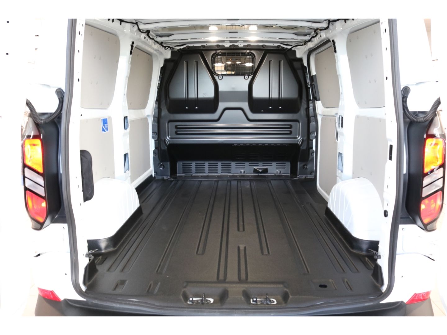 Fahrzeugabbildung Ford Transit Custom 300 L1 Trend 2,0 Ecoblue 136 PS N