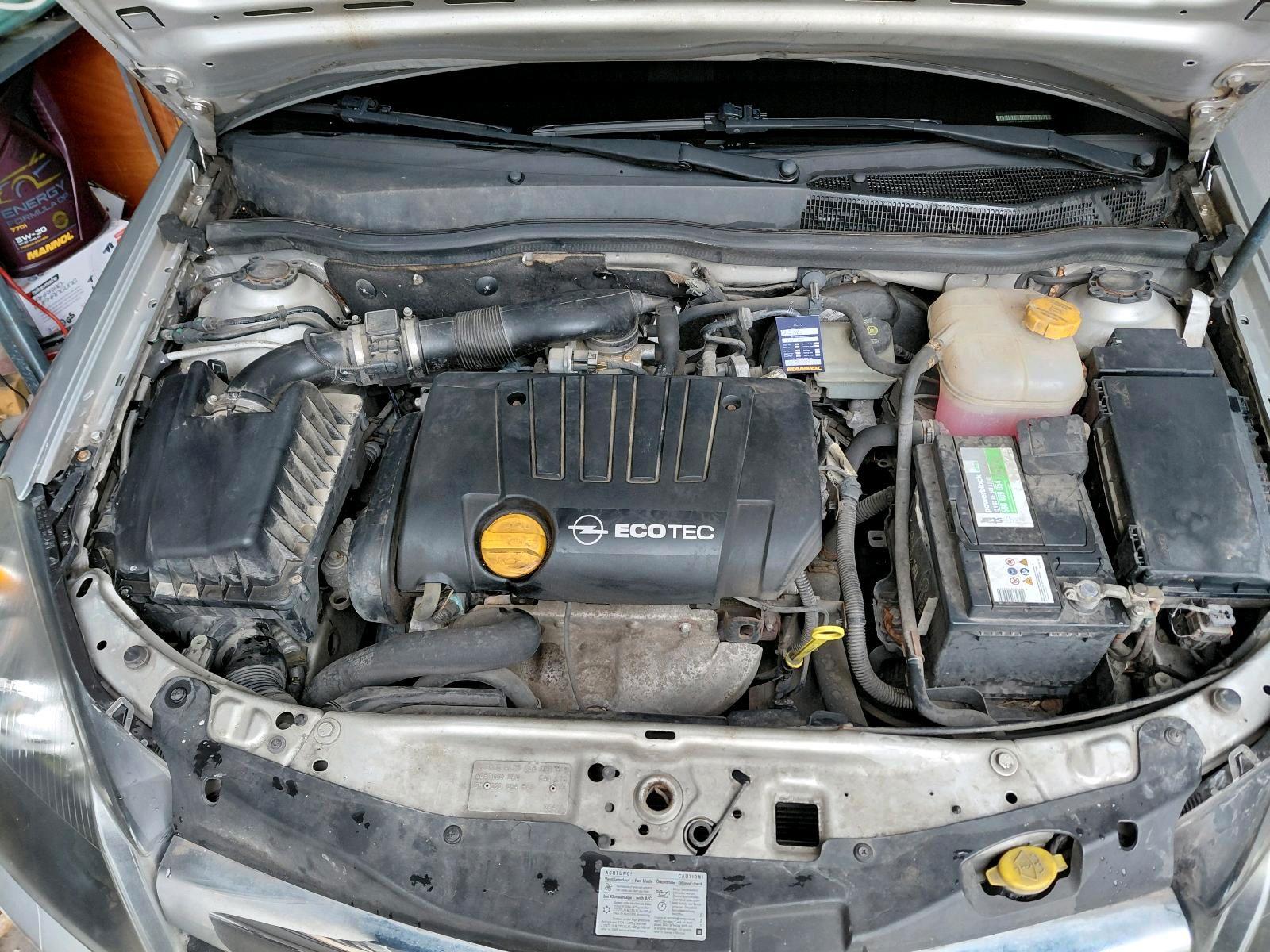 Opel Astra 2005 — photo 14