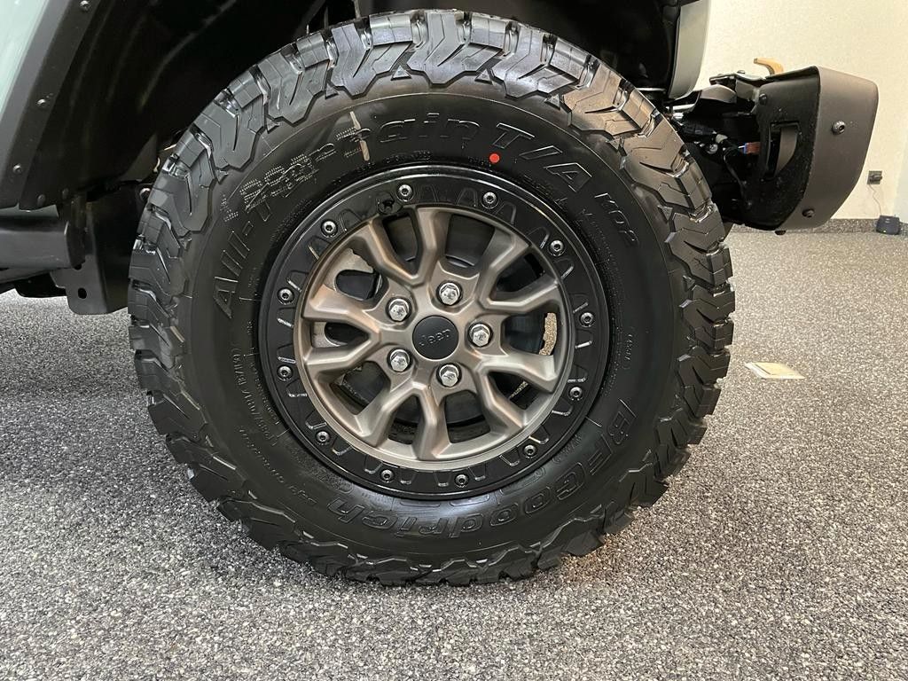 Fahrzeugabbildung Jeep 392 UNLIMITED RUBICON 6.4L-V8