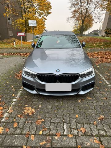 BMW 530d g30 m Paket  harman kardon unfall...