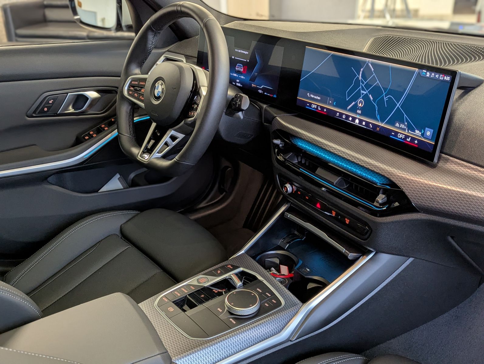 BMW 330 d xD M-Sport Pano LED-adaptiv ACC AHK - Image 11