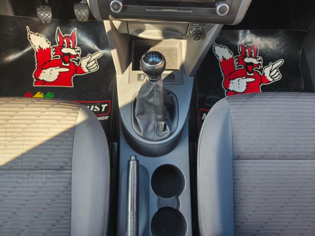 VW Caddy — Foto 16