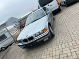 BMW E36 320i Lim - BMW 320 aus 1995: 320i