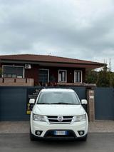 Fiat Freemont 2.0 Multijet 140 CV Lounge - weiße Fiat Freemont