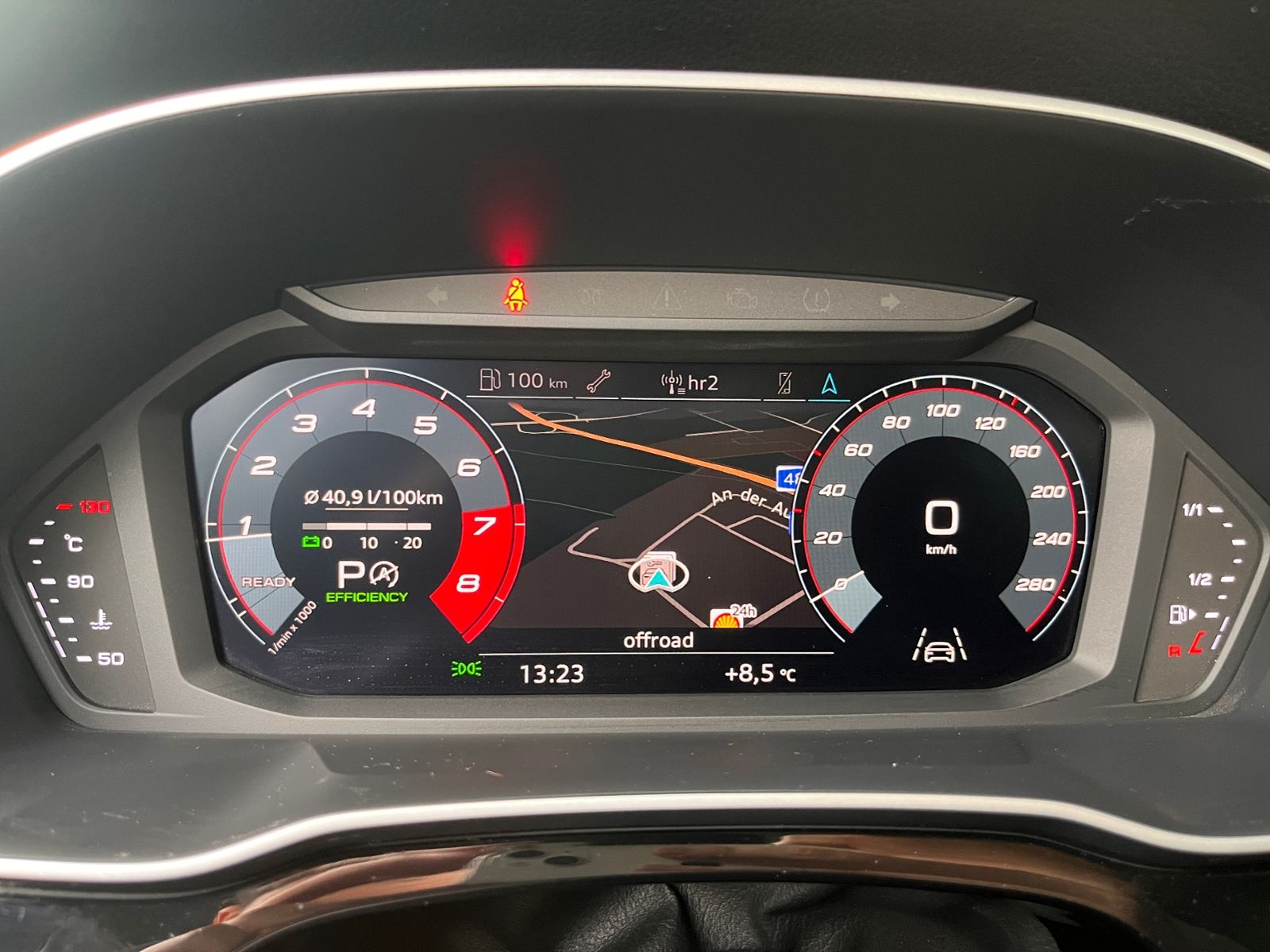 Fahrzeugabbildung Audi Q3 40 TFSI quattro advanced LED NAVI ALU