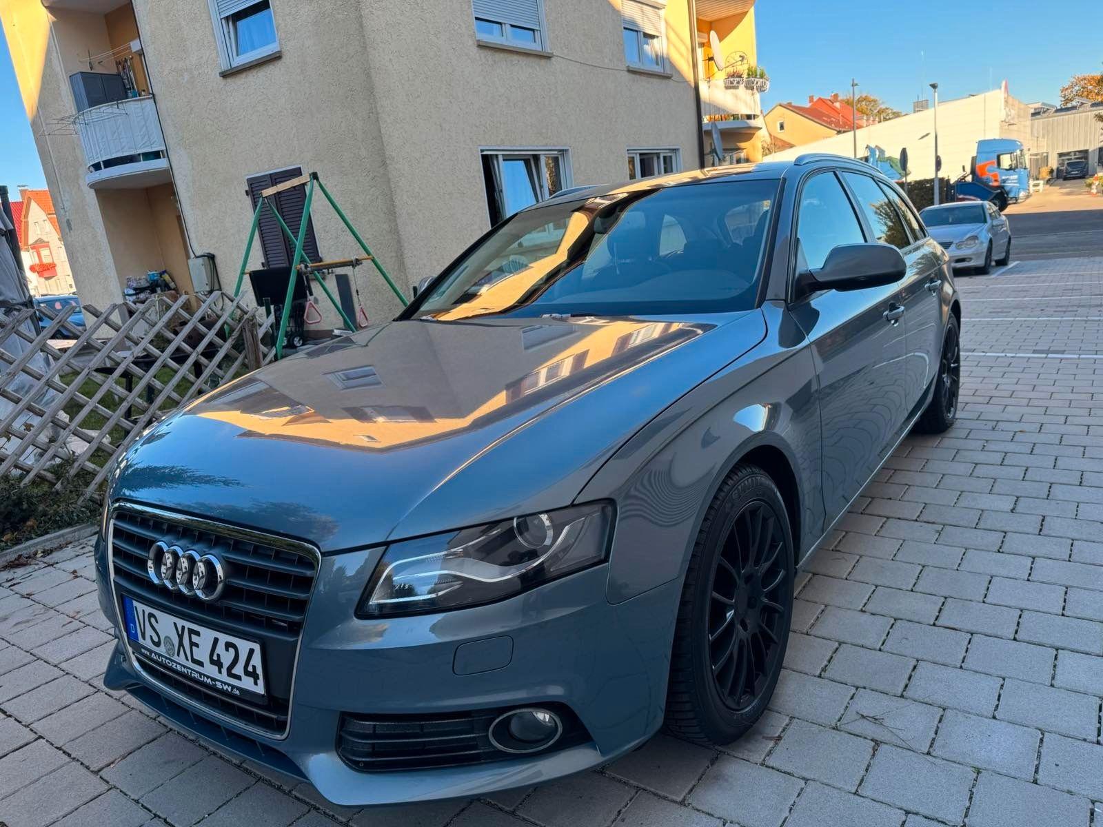 Audi A4 2009 — photo 9