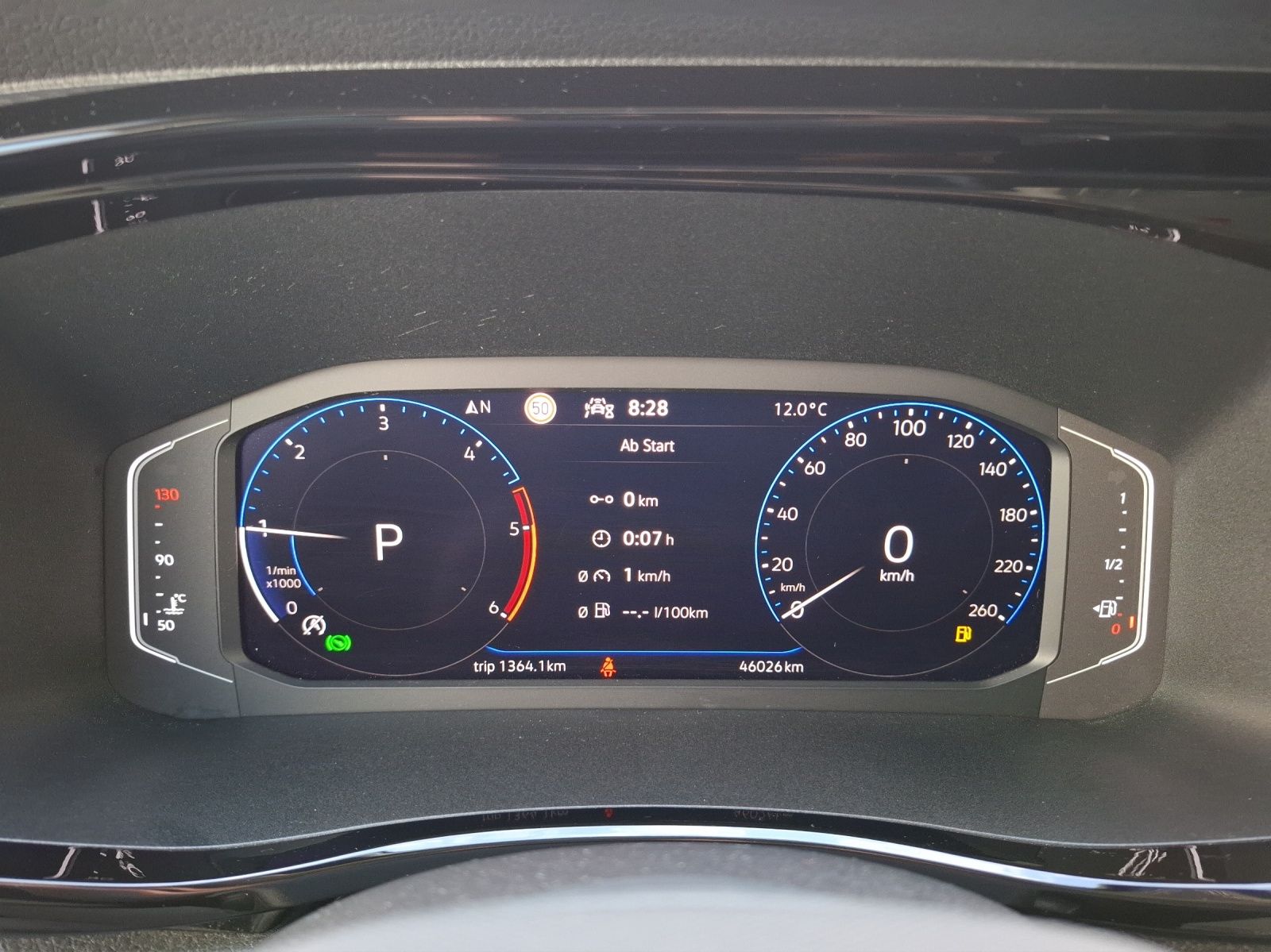 Fahrzeugabbildung Volkswagen T6 Multivan T6.1 TDI Gen Six 4M STH AHK LED Navi