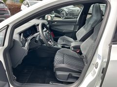 Foto Nummer 11: VW Golf