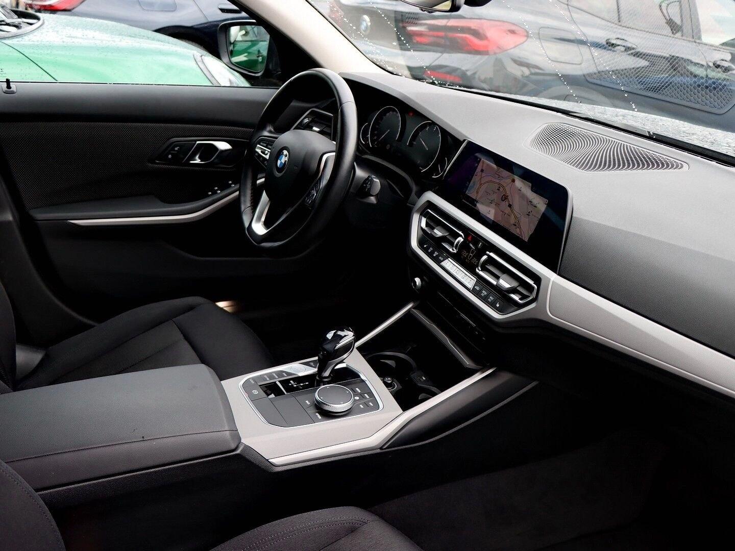 BMW 3 Series i Touring Advantage, Anhängerkupplung, Drivin, миниатюра 6