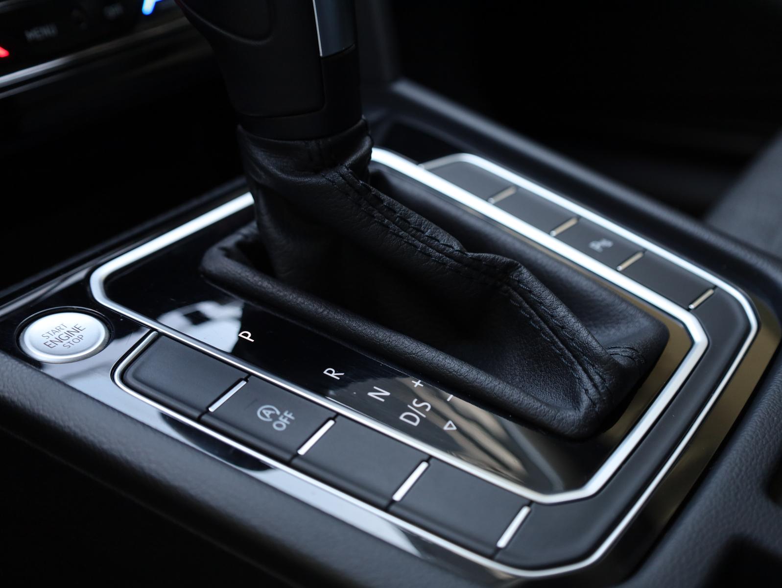 Volkswagen Passat Business 2.0TDI*ACC*CarPlay*AHK*, миниатюра 21