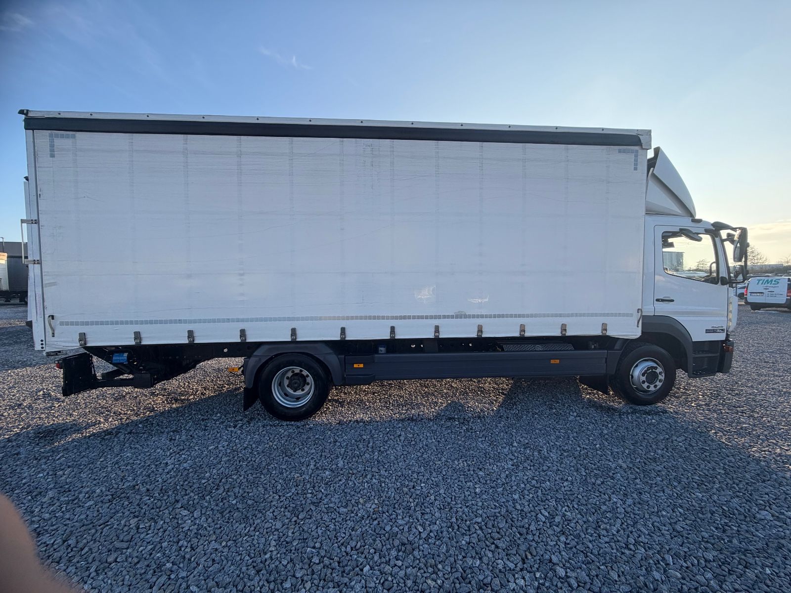 Fahrzeugabbildung Mercedes-Benz Atego  1524 LBrake-Assist LBW  ABS / ASR