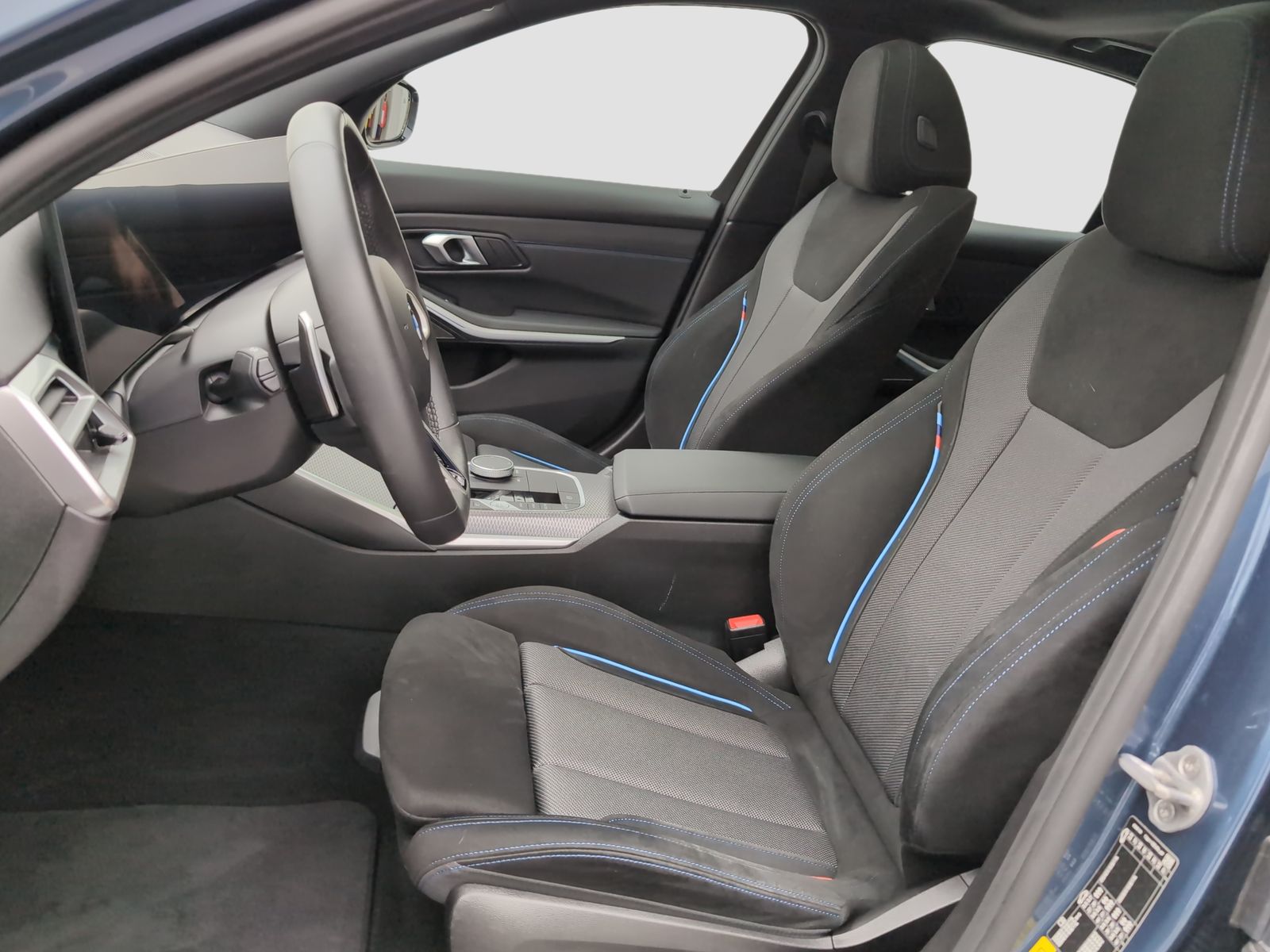 BMW 330 - Bild 9