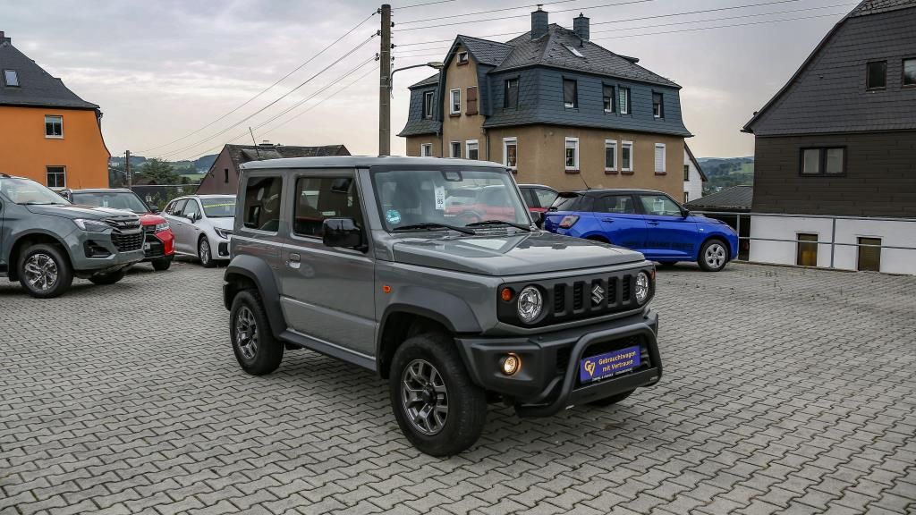 Autohaus Zimpel - Suzuki JIMNY 1,5 Comfort+ Allgrip+Navi+ 4Sitze-AHZV - Bild 2 Autohaus Zimpel - Suzuki JIMNY 1,5 Comfort+ Allgrip+Navi+ 4Sitze-AHZV - Bild 2