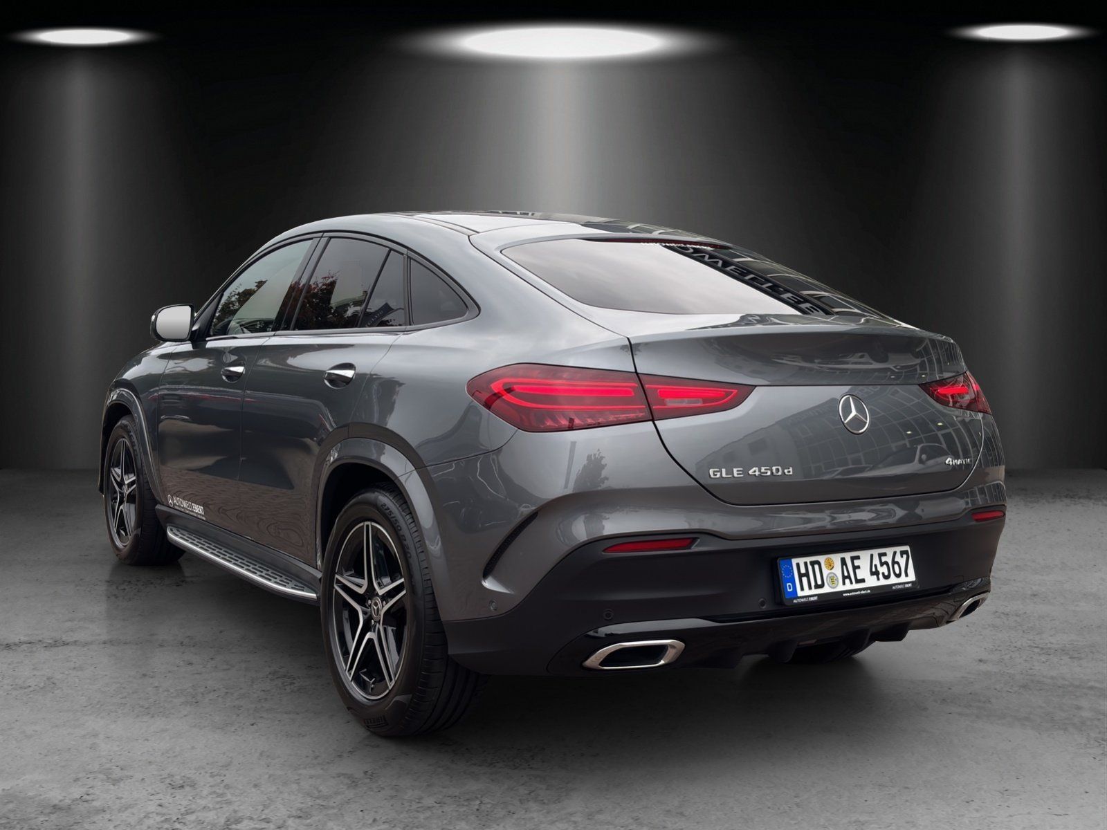 Fahrzeugabbildung Mercedes-Benz GLE450d AMG Prem+ E-Active DISTR Pano AHK Standh