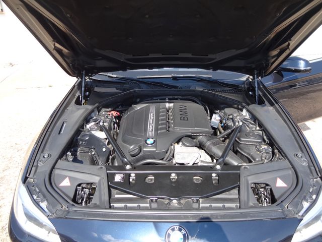 Fahrzeugabbildung BMW 535i xDrive/M-Paket/1.Hd/HUD/GSD/Soft/StH/