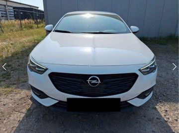 Opel Insignia - 2