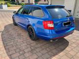 Skoda Octavia 2.0 TDI DSG 4x4 RS Combi RS - Skoda Octavia mit Diesel-Antrieb: Allradantrieb