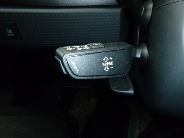 Fahrzeugabbildung Audi A1 Sportback 30 TFSI >AUT/NAVI/Sitzh/Einparkh<