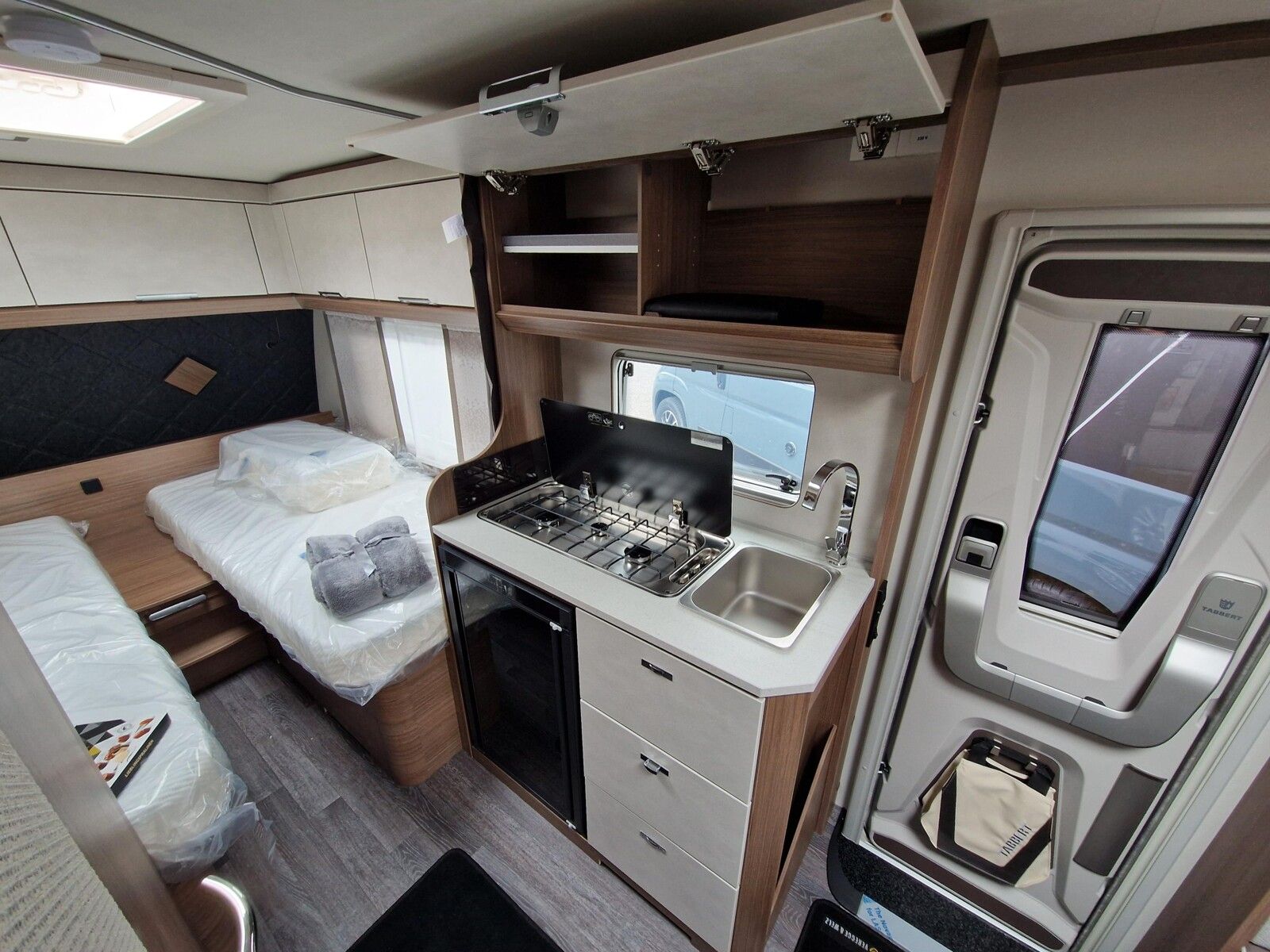 Fahrzeugabbildung Tabbert Cazadora 460 E 2.3