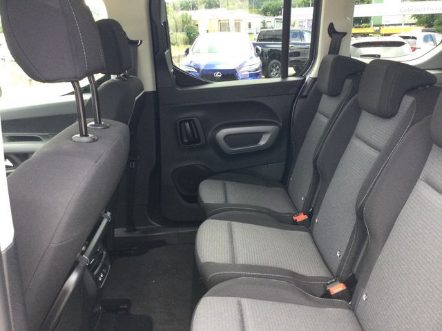 Proace City Verso 1.5 D4D Lounge KAMERA NAVI LED