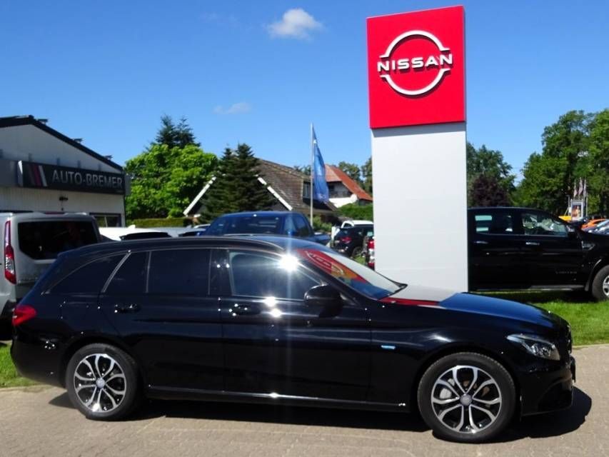 Fahrzeugabbildung Mercedes-Benz C 350 C-Klasse T-Modell C 350 e Avantgarde