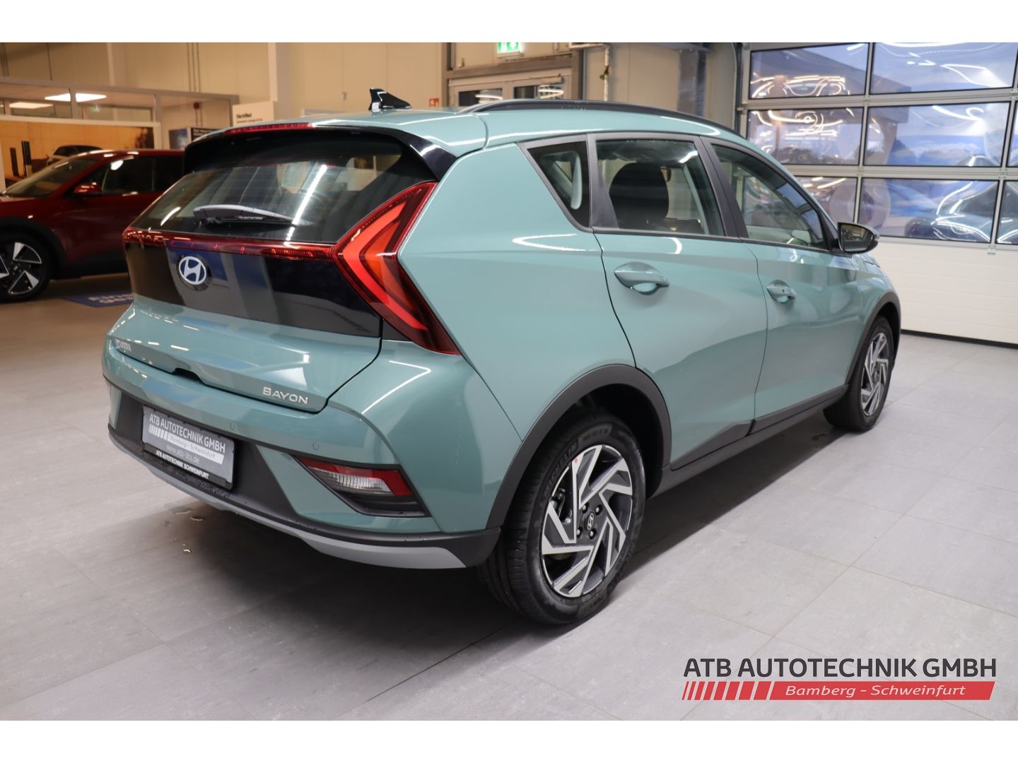 Fahrzeugabbildung Hyundai BAYON MY25 1.0 T-GDI 100 PS 7-DCT 2WD Trend Navi