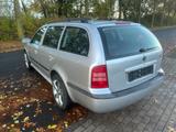 Skoda Octavia Combi Elegance *1 Hand*PDC*SHZ*Tüv NEU - Skoda Octavia aus 2002: Kombi