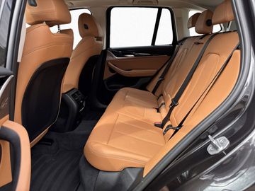 BMW X3 - 12