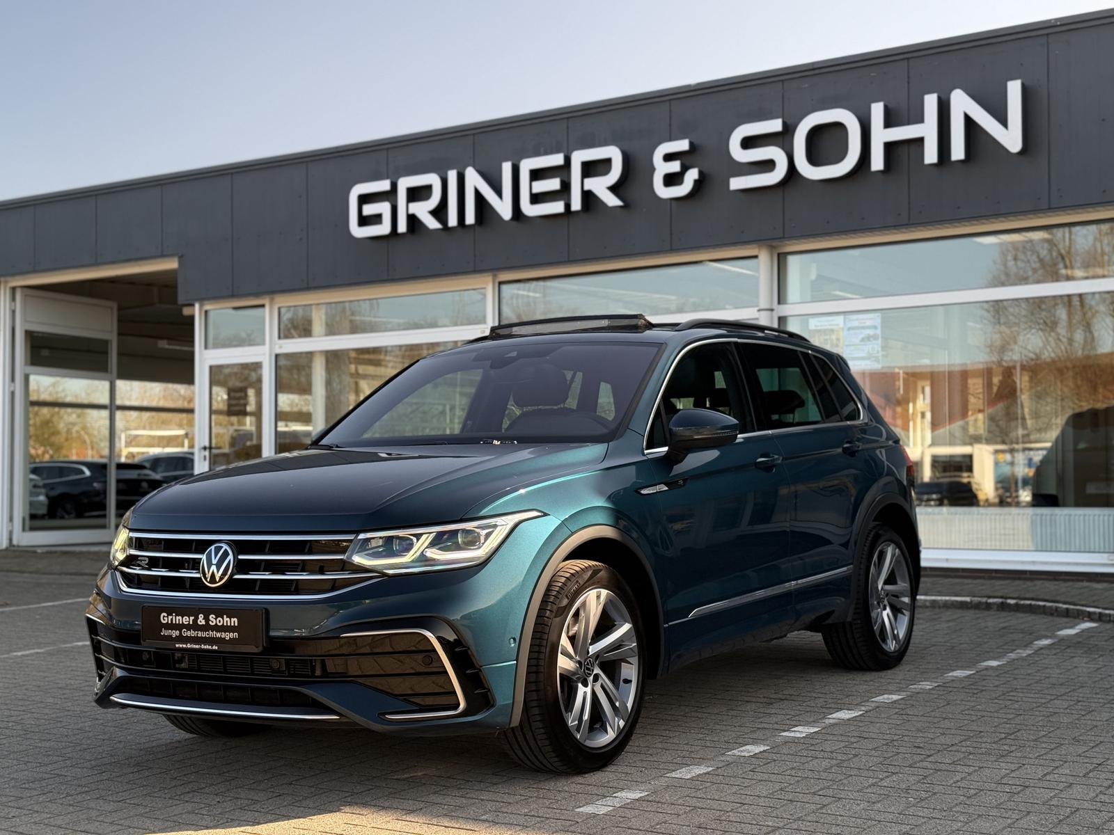 Volkswagen Tiguan R-Line 4-Motion,Pano,AHK,R-Kam,Matrix,ACC