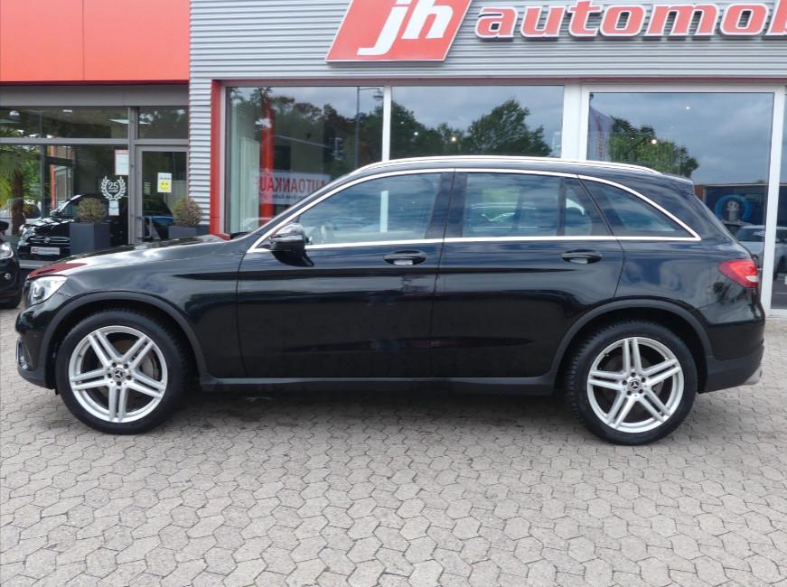 Mercedes-Benz GLC 220 d 4Matic*AHK*Navi*Leder*SHZ